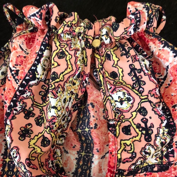 High Neck Ruffle Blouse - Picture 2 of 3